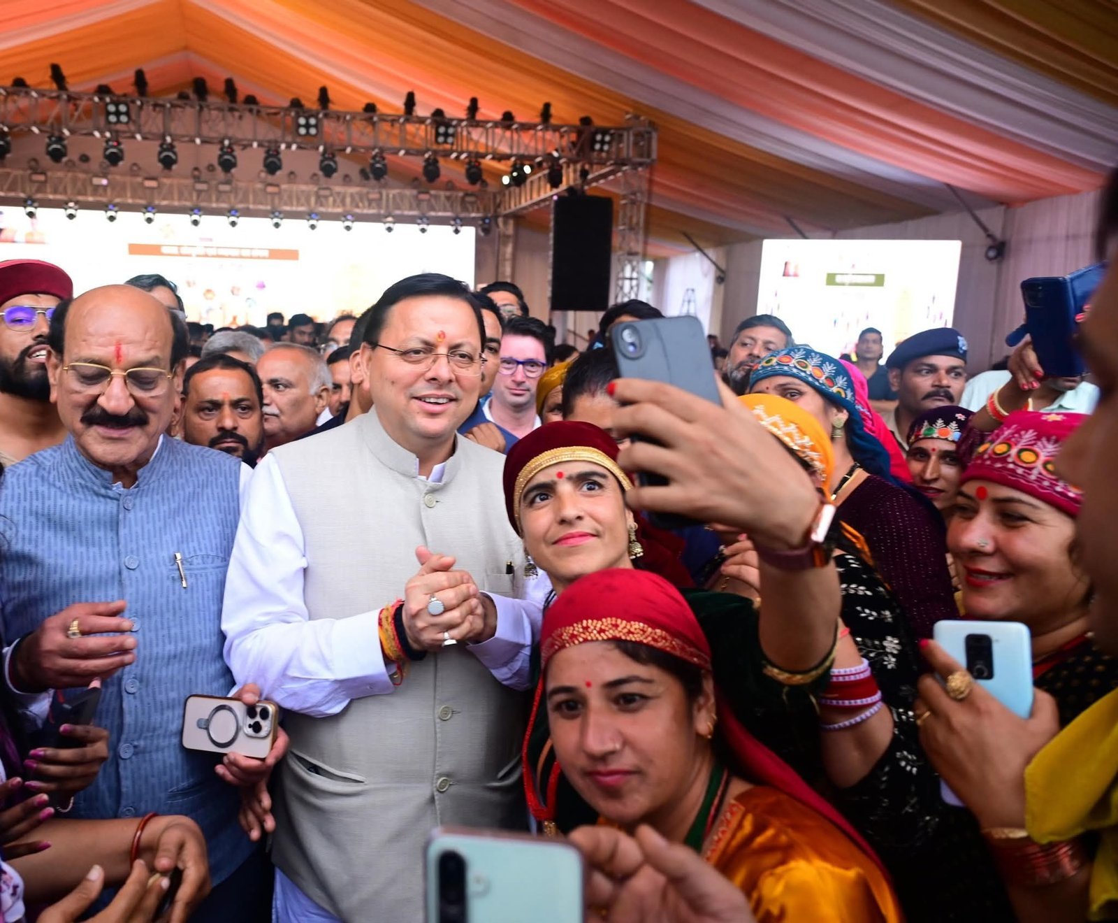 “ऋषिकेश में आजीविका मेले का आयोजन, महिलाओं को सशक्त बनाने की पहल”