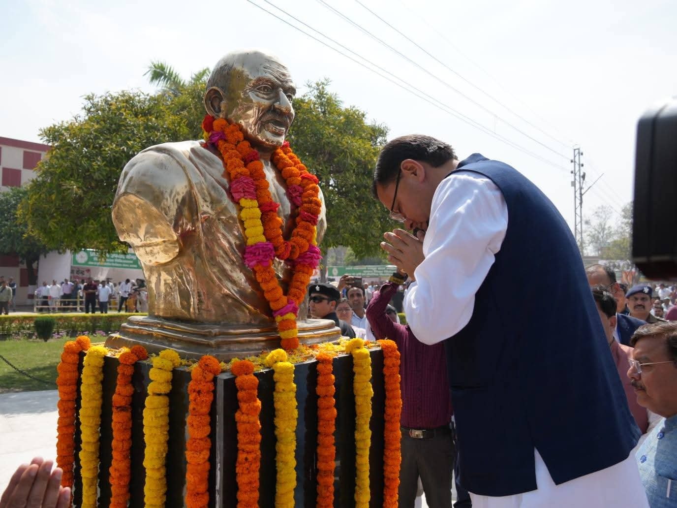 मुख्यमंत्री ने पंतनगर में 119वें अखिल भारतीय किसान मेले का किया अवलोकन