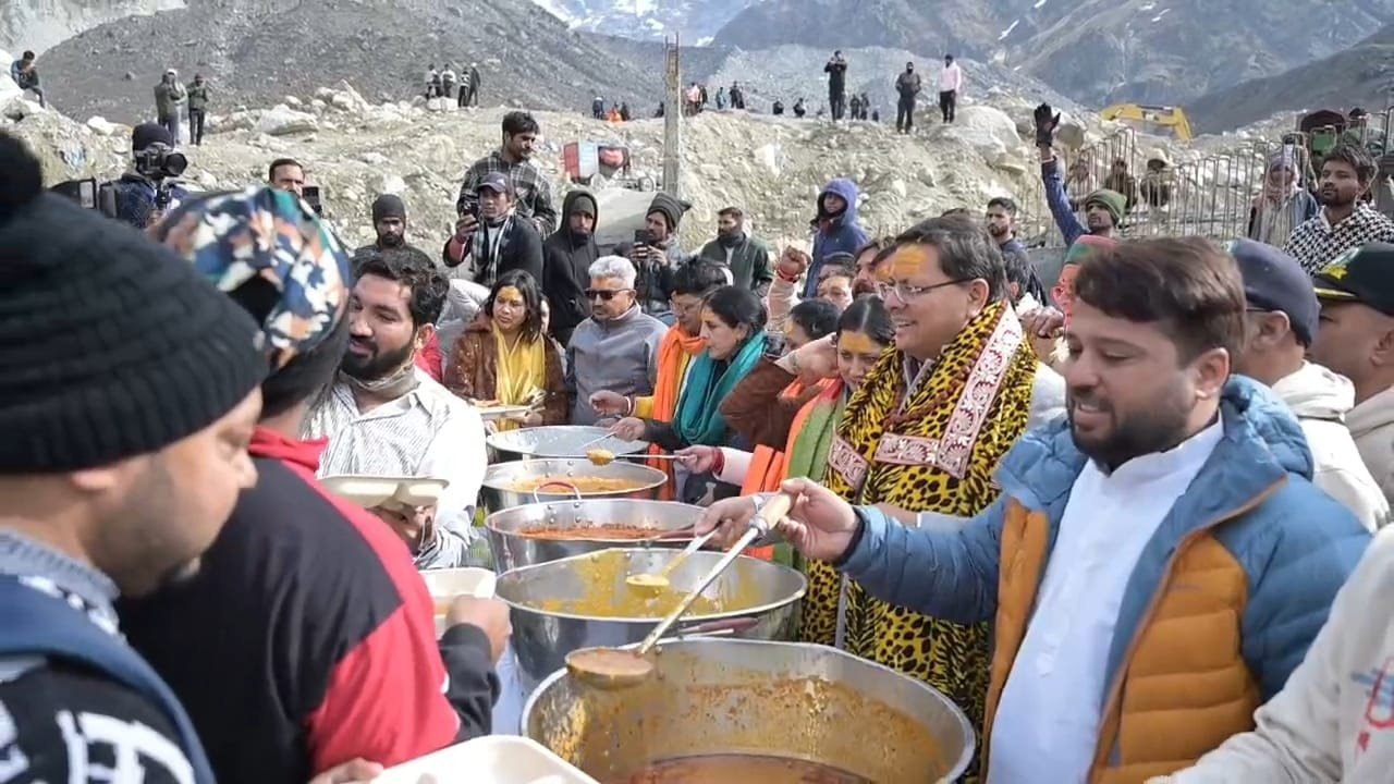 विधि-विधान पूर्वक खुले ग्यारहवें ज्योर्तिलिंग श्री केदारनाथ धाम के कपाट