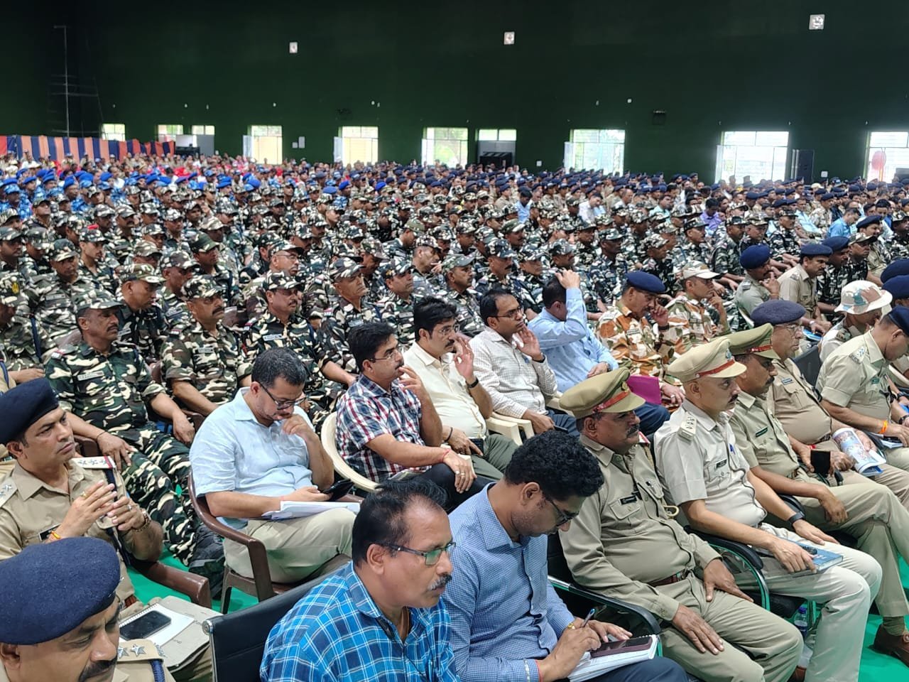 सुरक्षा, समन्वय और सतर्कता के साथ होगी हर चुनौती की मॉनिटरिंग: श्रद्धा की आड में हुड़दंग पर सख्ती के निर्देश: