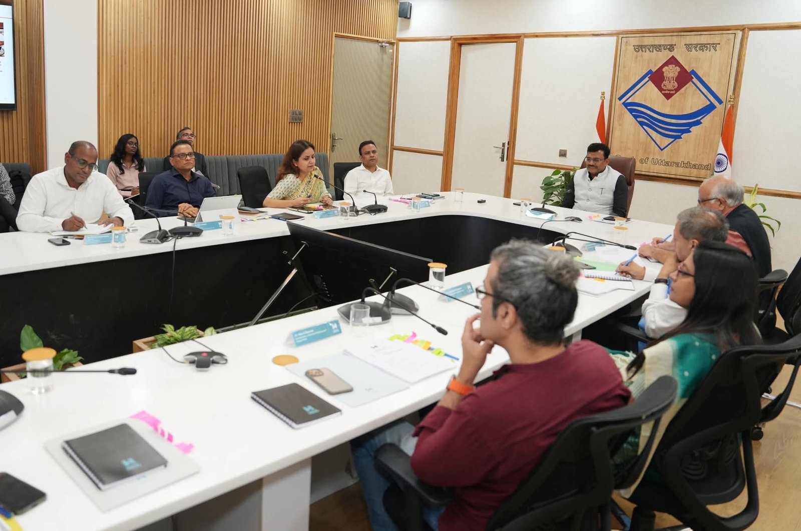 मुख्य सचिव आनंद बर्द्धन की अध्यक्षता में हाउस ऑफ़ हिमालयाज की 5वीं बोर्ड बैठक हुई सम्पन्न ….