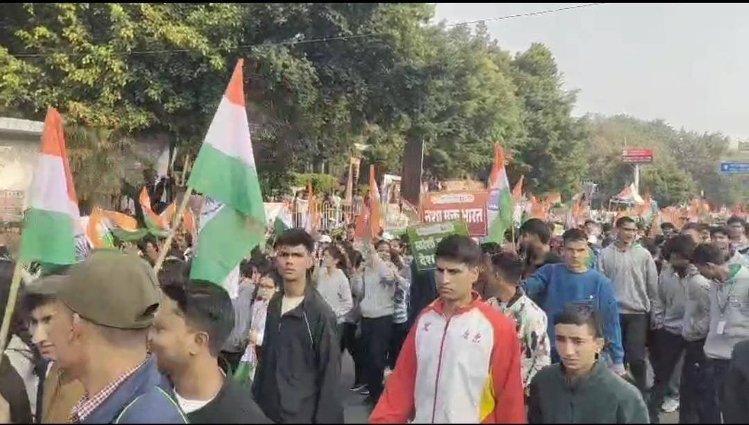 देहरादून में मुख्यमंत्री धामी ने लौह पुरूष सरदार बल्लभ भाई पटेल जी की जयन्ती के अवसर पर उनकी मूर्ति पर श्रद्धा सुमन अर्पित कर दी श्रद्धांजलि…