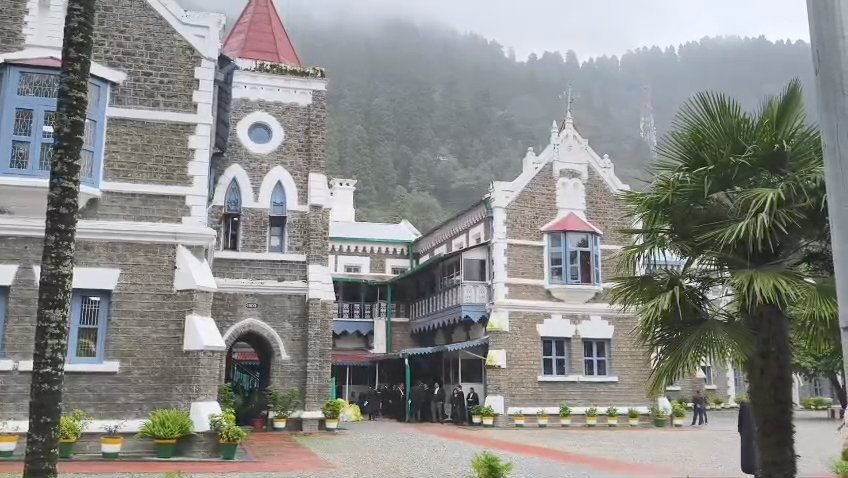 भानियावाला फोरलेन मामला: 4400 पेड़ों के कटान पर हाईकोर्ट सख्त,सरकार-एनएचएआई को बैठक कर सुझाव देने के निर्देश